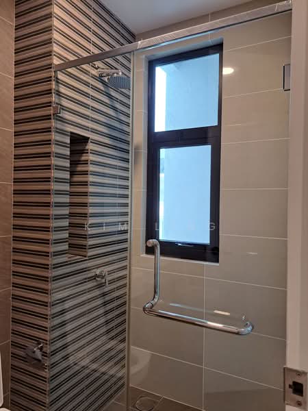 Kondominium untuk Disewa di Sky Condominium (Skyz Residence) - Kim Ling - Bathroom 2 - PropertyGuru.com.my