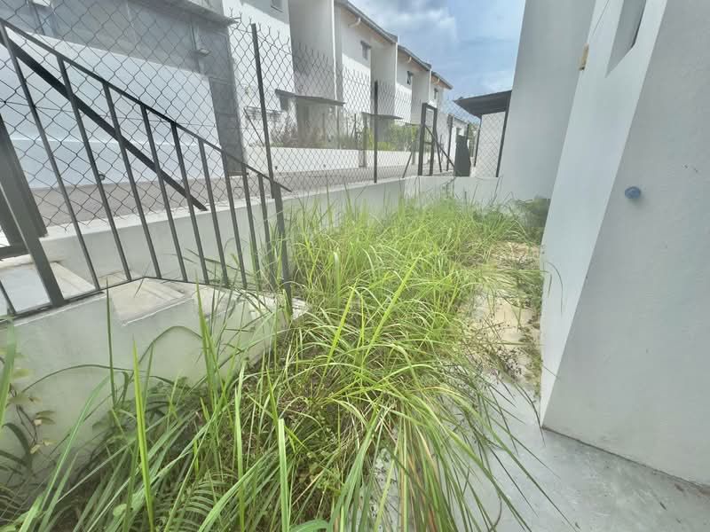2-storey Terraced House for Sale in Serene Heights (Semenyih) - Arif Halim - Exterior - PropertyGuru.com.my