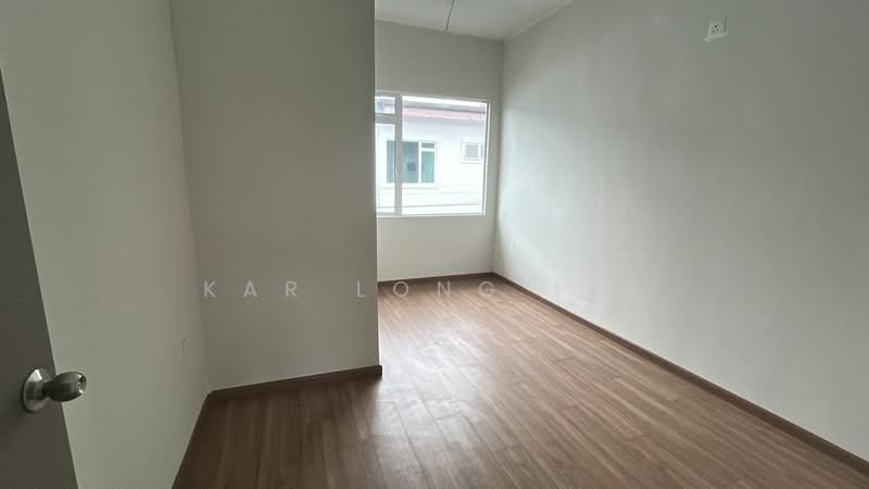 Rumah Teres 2 Tingkat untuk Dijual di Bandar Lahat Mines (Lahat) - Kar Long Lee - PropertyGuru.com.my