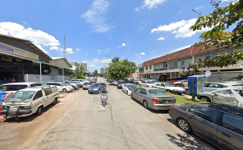Shop for Sale in Taman Sri Serdang (Seri Kembangan) - Kenny Choo - Exterior - PropertyGuru.com.my