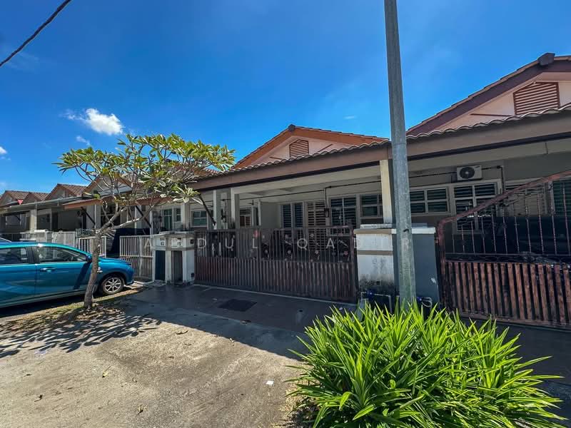 2-storey Terraced House for Sale in Kajang (Selangor) - Abdul Qadir - Exterior - PropertyGuru.com.my