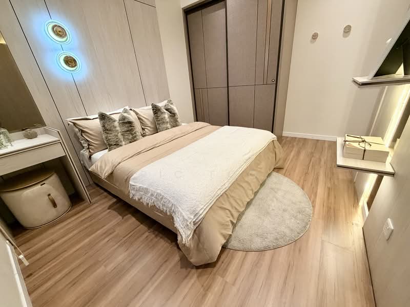 Servis Apartment untuk Dijual di The Vividz - Ric Foo - Warm & Comfortable Bedroom Design - PropertyGuru.com.my