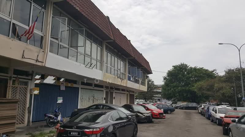 Shop / Office for Sale in Taman Sri Serdang (Seri Kembangan) - Tony YY - Exterior - PropertyGuru.com.my