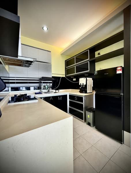 Condominium for Rent at Coastal Tower - Ressha Ramesh - Kitchen - PropertyGuru.com.my