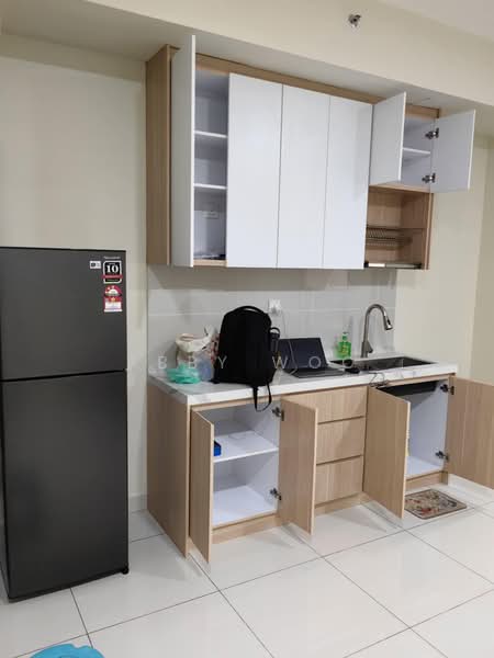 Servis Apartment untuk Disewa di Imperial / Cornell Suites @ EduSentral - Abby Woo - Kitchen - PropertyGuru.com.my