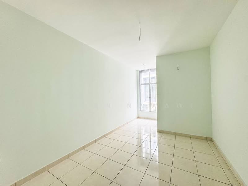 3-storey Terraced House for Sale in Kajang (Selangor) - Fauran Nawawi - PropertyGuru.com.my