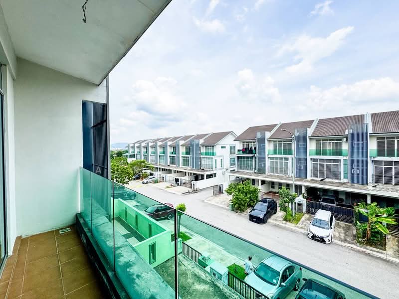 3-storey Terraced House for Sale in Kajang (Selangor) - Fauran Nawawi - PropertyGuru.com.my