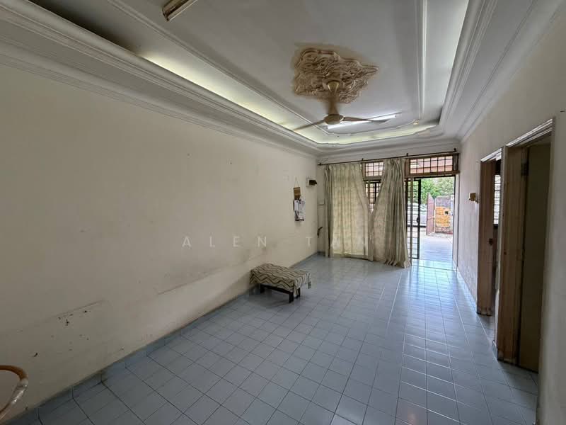 1-storey Terraced House for Rent in Taman Johor Jaya (Johor Bahru) - Alen Tan - PropertyGuru.com.my