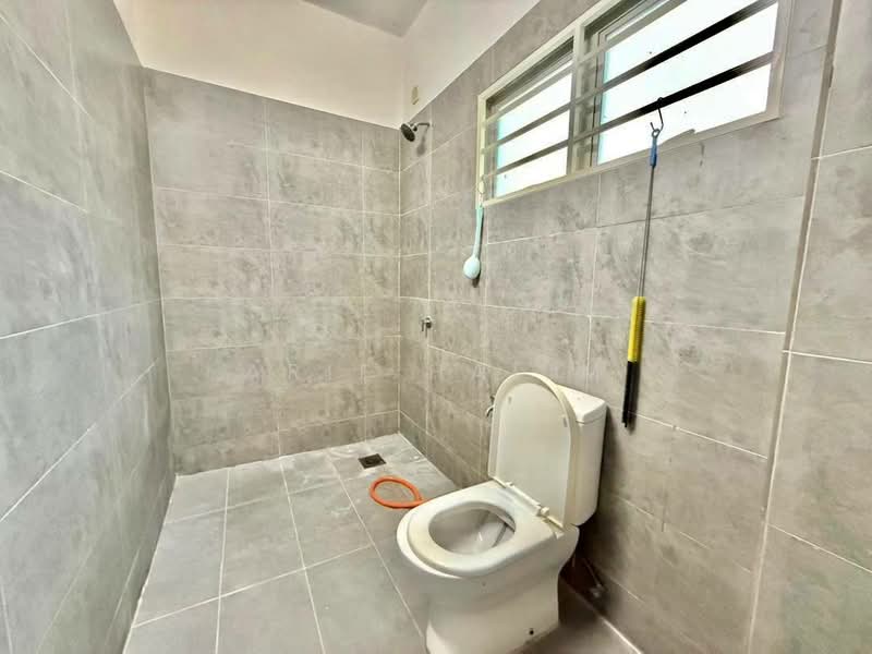 Rumah Teres 2 Tingkat untuk Dijual di Dengkil (Selangor) - Arif Halim - PropertyGuru.com.my
