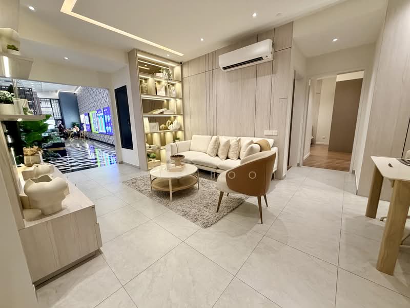Servis Apartment untuk Dijual di The Vividz - Ric Foo - Stylish Living & Dining Area - PropertyGuru.com.my