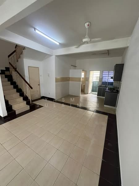 Rumah Teres 2 Tingkat untuk Dijual di Kota Puteri (Batu Arang) - Yasmin Sulaiman - Interior - PropertyGuru.com.my