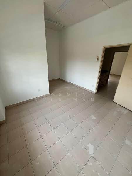 Rumah Teres 2 Tingkat untuk Dijual di Kota Puteri (Batu Arang) - Yasmin Sulaiman - Interior - PropertyGuru.com.my