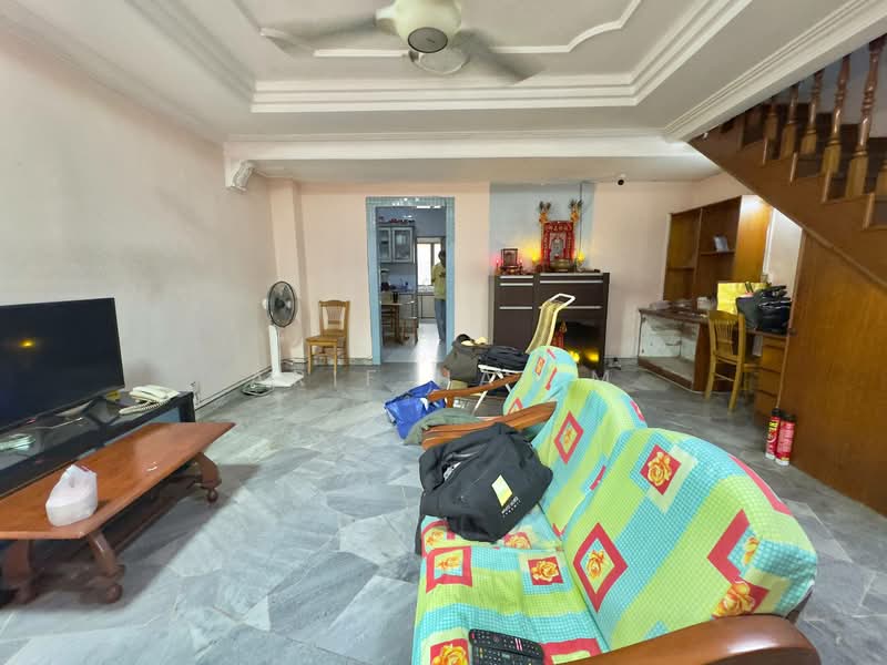 Rumah Teres untuk Dijual di Ampang Jaya (Ampang) - Arif Halim - Living Room - PropertyGuru.com.my