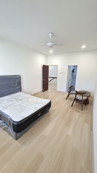 Rumah Teres 2 Tingkat untuk Dijual di Taman Chi Liung (Klang) - Mr Goh - Bedroom - PropertyGuru.com.my