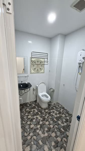 Rumah Teres 2 Tingkat untuk Dijual di Taman Chi Liung (Klang) - Mr Goh - Bathroom - PropertyGuru.com.my