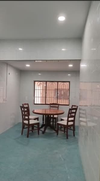 Rumah Teres 2 Tingkat untuk Dijual di Taman Chi Liung (Klang) - Mr Goh - Dining Room - PropertyGuru.com.my
