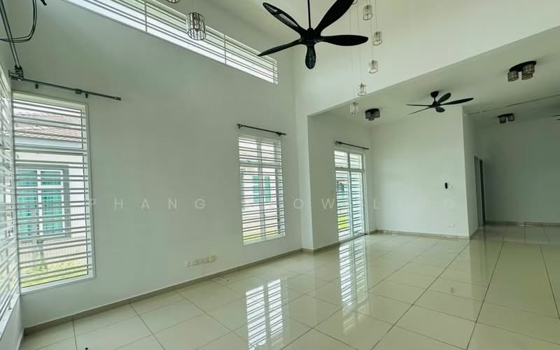 Bungalow for Rent in Taman Belimbing Setia (Durian Tunggal) - Phang Seow Ling - Living Room - PropertyGuru.com.my