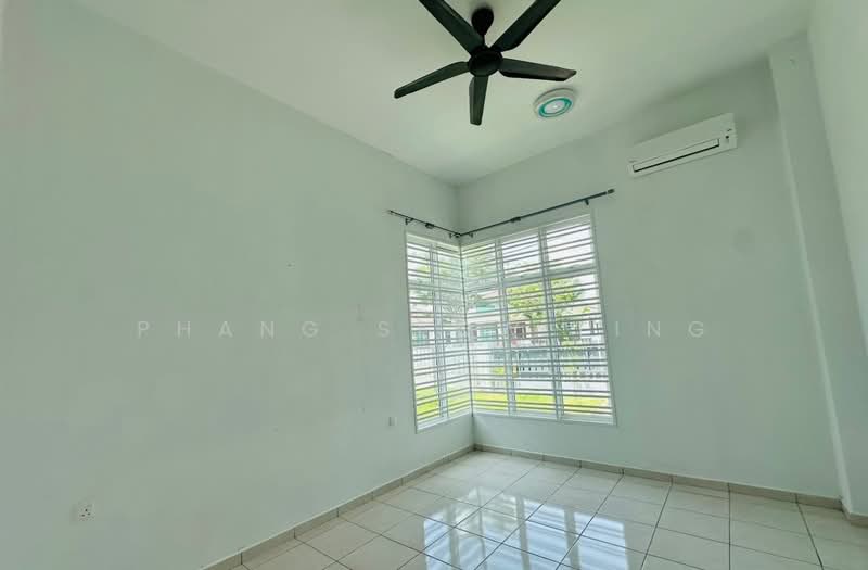 Bungalow for Rent in Taman Belimbing Setia (Durian Tunggal) - Phang Seow Ling - Interior - PropertyGuru.com.my