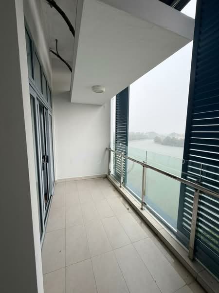 Servis Apartment untuk Disewa di Somerset Puteri Harbour - Jameson Choo - Balcony - PropertyGuru.com.my