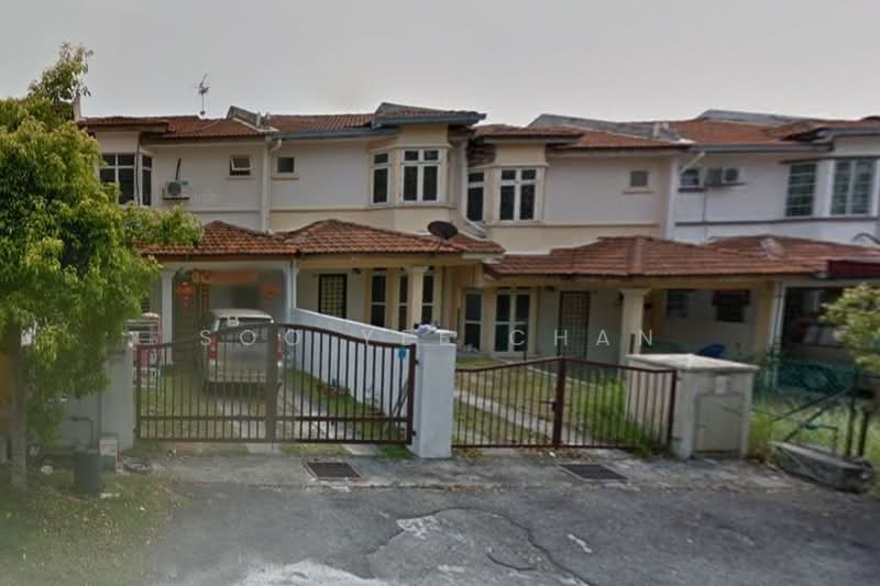 Rumah Teres 2 Tingkat untuk Dijual di Lestari Putra (Seri Kembangan) - Soo Yee Chan - Exterior - PropertyGuru.com.my