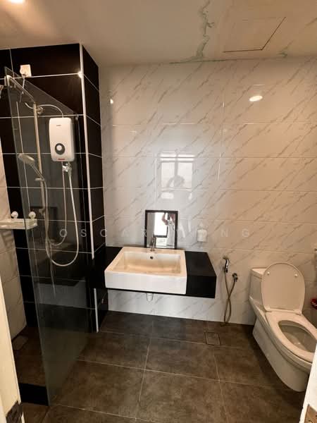 Kondominium untuk Disewa di Botanika - Oscar Wong - Bathroom - PropertyGuru.com.my