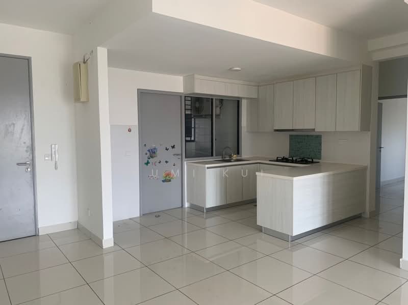 Servis Apartment untuk Dijual di Residences @ 1 Tebrau - Yumi Kui - Kitchen - PropertyGuru.com.my