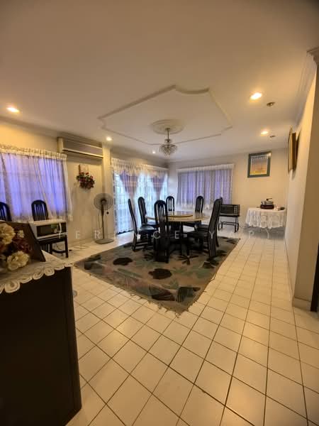 Rumah Berkembar untuk Dijual di Jalan Klang Lama (Old Klang Road) (Kuala Lumpur) - Terence Yap - Dining Room - PropertyGuru.com.my
