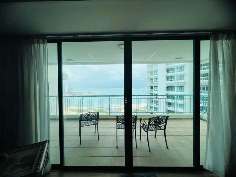 Kondominium untuk Dijual di The Regency Condominium - Natalie Lim - Balcony - PropertyGuru.com.my