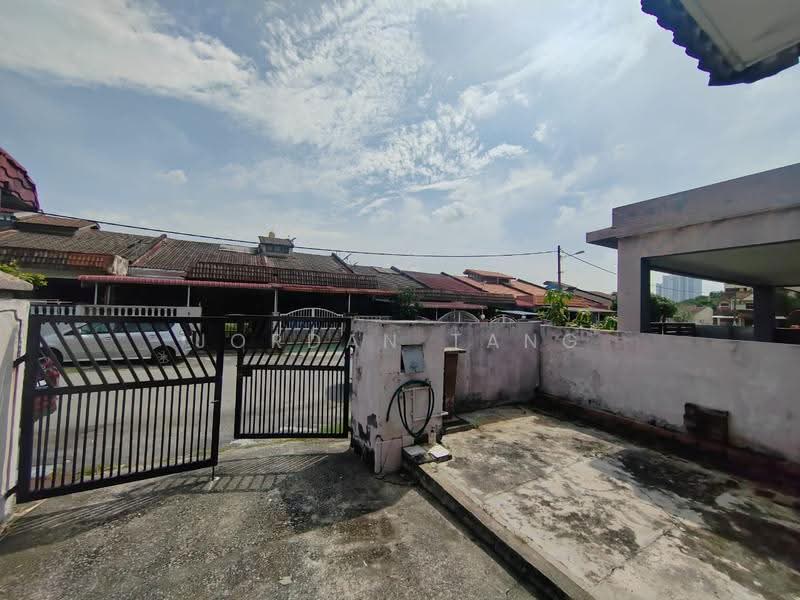 Rumah Teres 1-Tingkat untuk Dijual di Taman Sri Cheras (Cheras) - Jordan Tang - Exterior - PropertyGuru.com.my