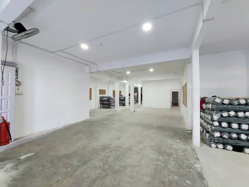 Kedai untuk Disewa di KL City Centre (Kuala Lumpur) - BH Tieh - Interior - PropertyGuru.com.my