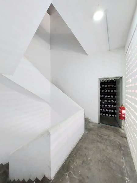 Kedai untuk Disewa di KL City Centre (Kuala Lumpur) - BH Tieh - Interior - PropertyGuru.com.my