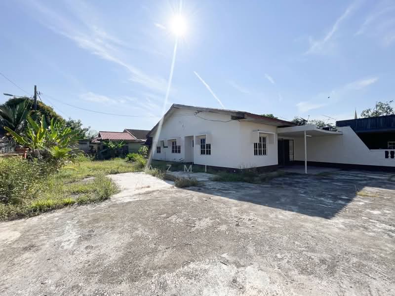 Semi-Detached House for Sale in Kapar (Selangor) - Azmi . - PropertyGuru.com.my