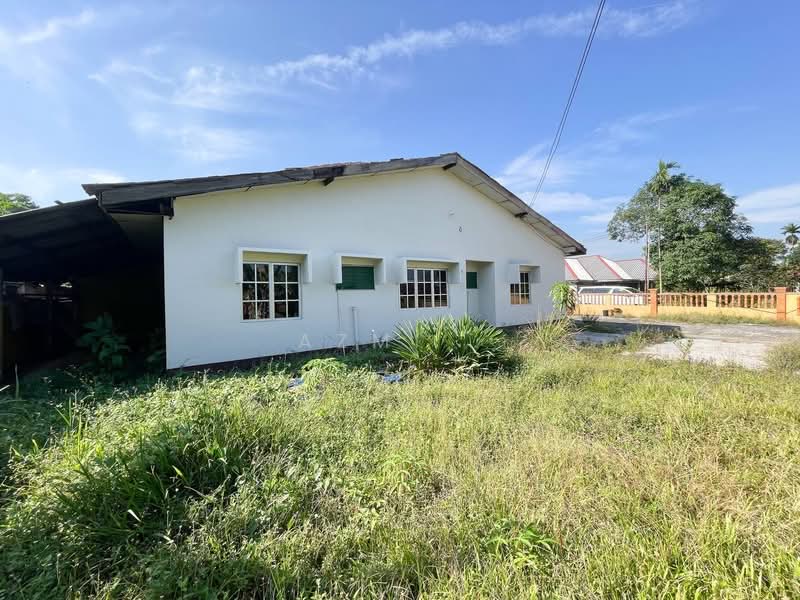 Semi-Detached House for Sale in Kapar (Selangor) - Azmi . - PropertyGuru.com.my