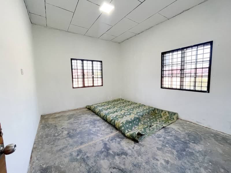 Semi-Detached House for Sale in Kapar (Selangor) - Azmi . - PropertyGuru.com.my