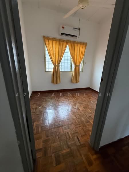 2-storey Terraced House for Sale in Batang Kali (Selangor) - Aziz Abdullah - Bedroom - PropertyGuru.com.my