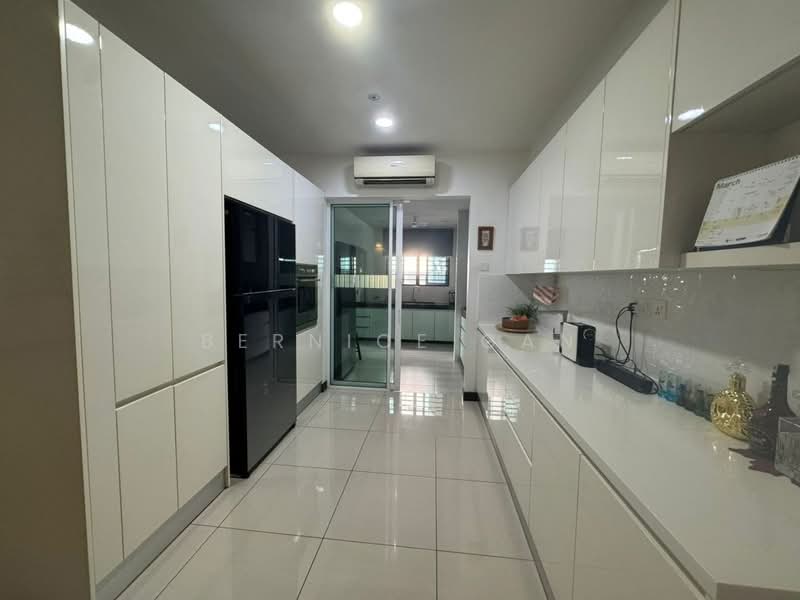 Semi-Detached House for Sale in Taman Sri Tebrau (Johor Bahru) - Bernice Gan - Kitchen - PropertyGuru.com.my