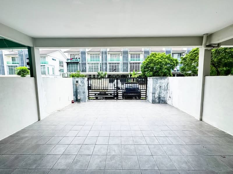3-storey Terraced House for Sale in Kajang (Selangor) - Ilman Nahri - Exterior - PropertyGuru.com.my