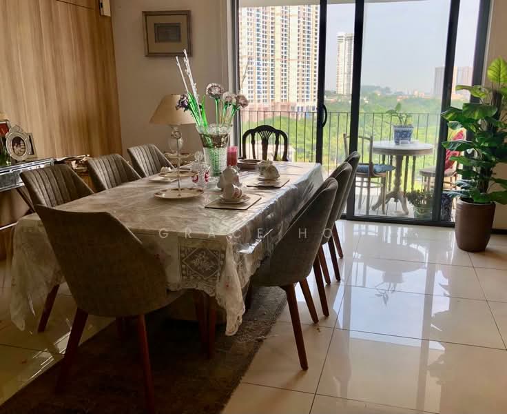 Kondominium untuk Dijual di The Breezeway - Grace Ho - Dining Room - PropertyGuru.com.my
