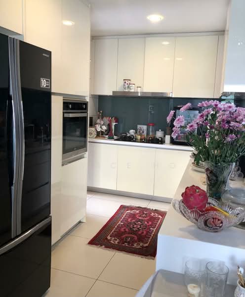Kondominium untuk Dijual di The Breezeway - Grace Ho - Kitchen - PropertyGuru.com.my