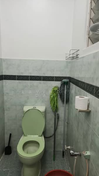Rumah Banglo untuk Dijual di Bangsar (Kuala Lumpur) - Ravinder Dass - Bathroom - PropertyGuru.com.my