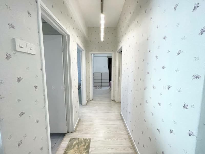 Apartment for Sale at Jalil Damai Apartments - Yasmin Sulaiman - Corridor - PropertyGuru.com.my