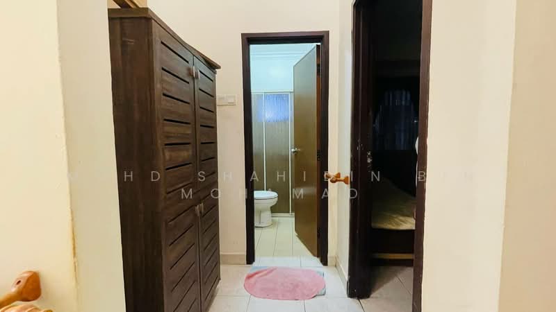 Semi-Detached House for Sale in Taman Setia 2 (Balakong) - Mohd Shahidin Bin Mohamad - Bathroom - PropertyGuru.com.my