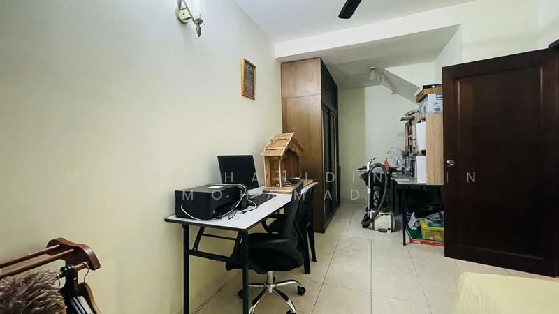 Semi-Detached House for Sale in Taman Setia 2 (Balakong) - Mohd Shahidin Bin Mohamad - Study - PropertyGuru.com.my