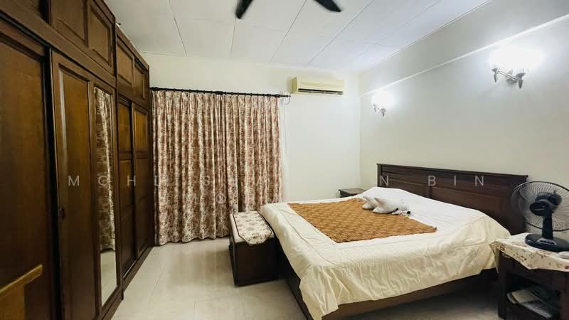 Semi-Detached House for Sale in Taman Setia 2 (Balakong) - Mohd Shahidin Bin Mohamad - Bedroom - PropertyGuru.com.my