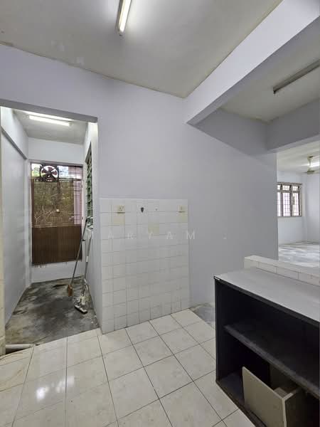 Pangsapuri untuk Disewa di Pangsapuri Seri Melati - Maryam . - Interior - PropertyGuru.com.my