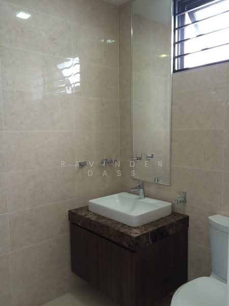 2.5-storey Terraced House for Sale in Bangsar (Kuala Lumpur) - Ravinder Dass - Bathroom - PropertyGuru.com.my