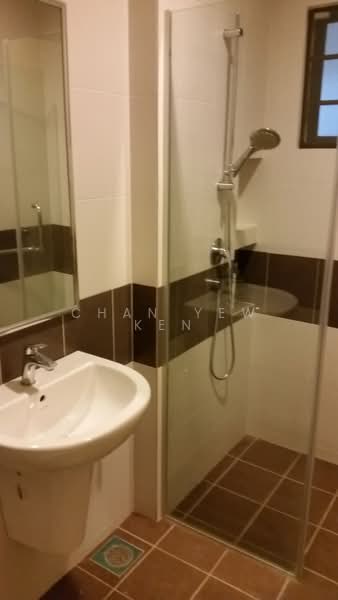 Rumah Berkembar untuk Dijual di Ampang Jaya (Ampang) - Chan Yew Ken - Bathroom - PropertyGuru.com.my
