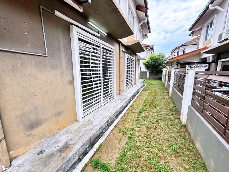Semi-Detached House for Sale in Bangi (Selangor) - Alif Saad - Exterior - PropertyGuru.com.my