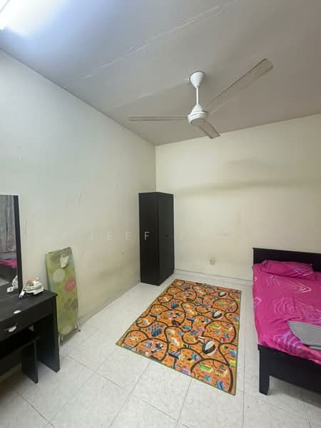 For Rent - Mentari Court