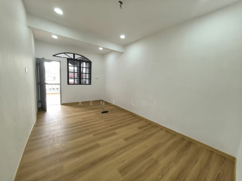 2-storey Terraced House for Sale in Taman Ungku Tun Aminah (Skudai) - Kent Loi - PropertyGuru.com.my